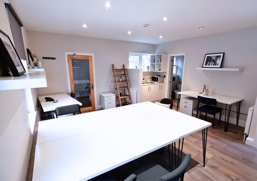 12 Bridlesmith Walk, Nottingham to rent - Interior Photo - Image 2 of 19