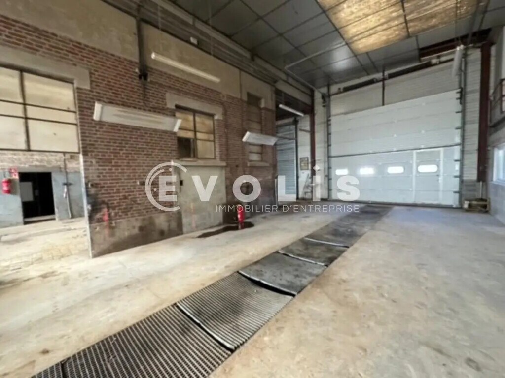 Vente Local d'activités 790 m² - Photo 1