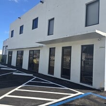 2994 NW 54th St, Miami, FL to rent Interior Photo- Image 1 of 4