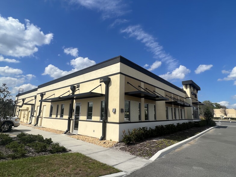 1101 Wellness Way, Oviedo, FL for rent - Building Photo - Image 3 of 4