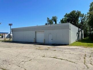 More details for 1331 Gillingham Rd, Neenah, WI - Light Industrial for Rent