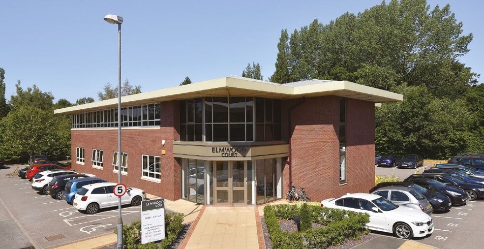 Springwood Clos, Macclesfield for sale - Primary Photo - Image 1 of 1