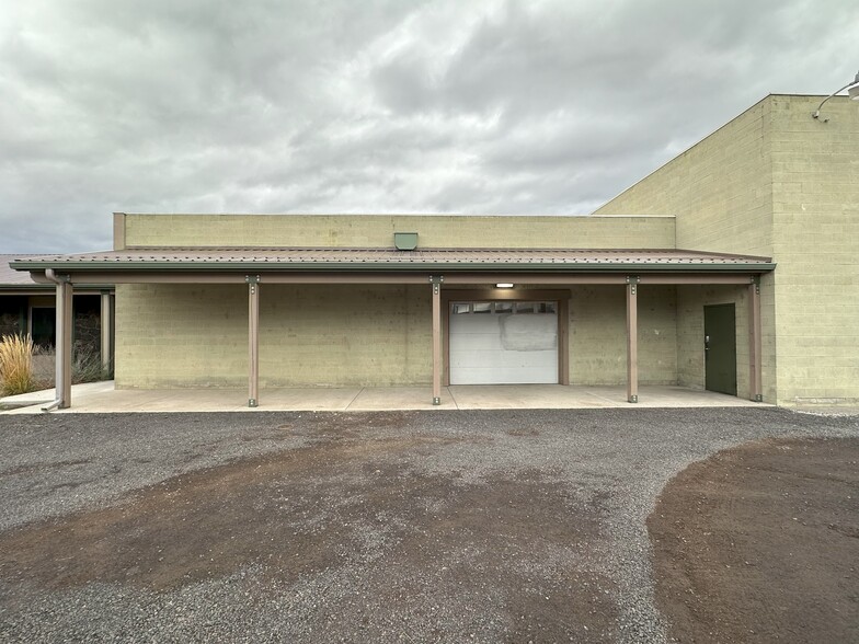 574 N Main St, Prineville, OR for sale - Building Photo - Image 3 of 9