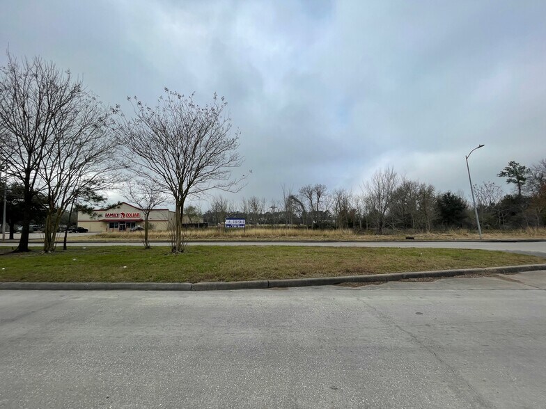 Tidwell & N Wayside Rd, Houston 77028 Land for Sale UK