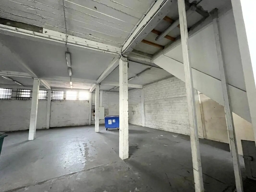 Industrial in Malakoff for sale Building Photo- Image 1 of 9