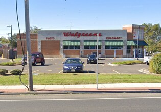 20 W Kings Hwy, Mount Ephraim, NJ to rent Interior Photo- Image 2 of 7