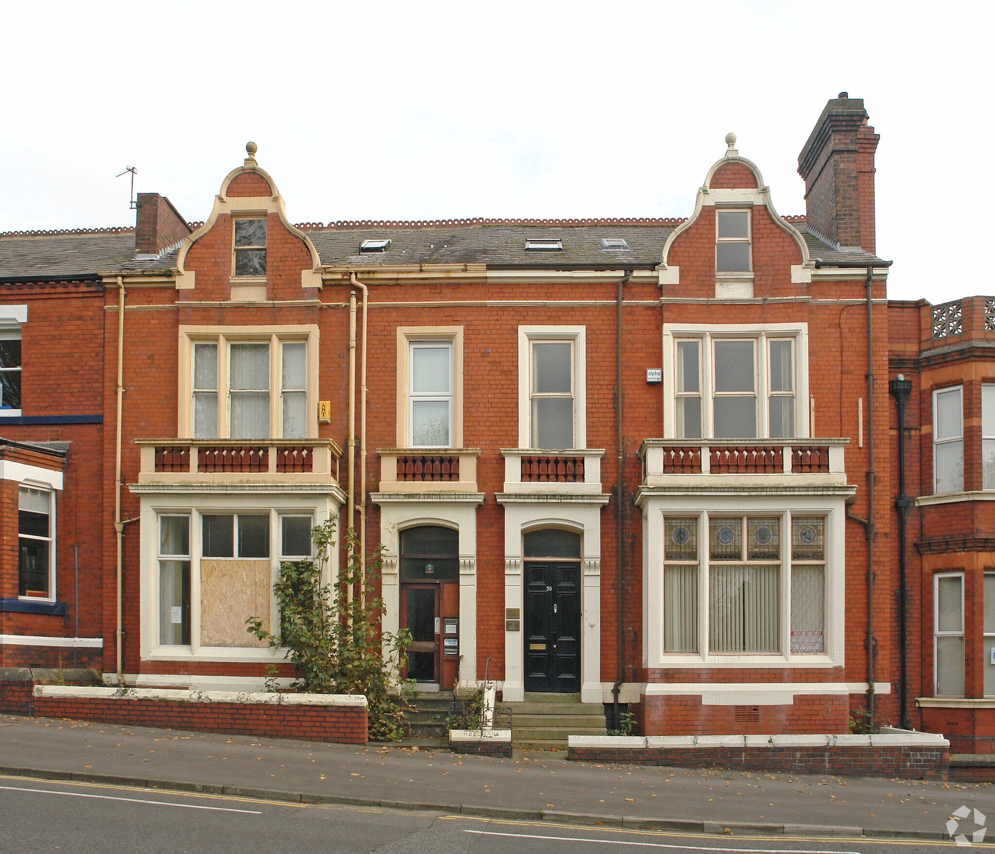 39 Bridgeman Ter, Wigan for sale Primary Photo- Image 1 of 1