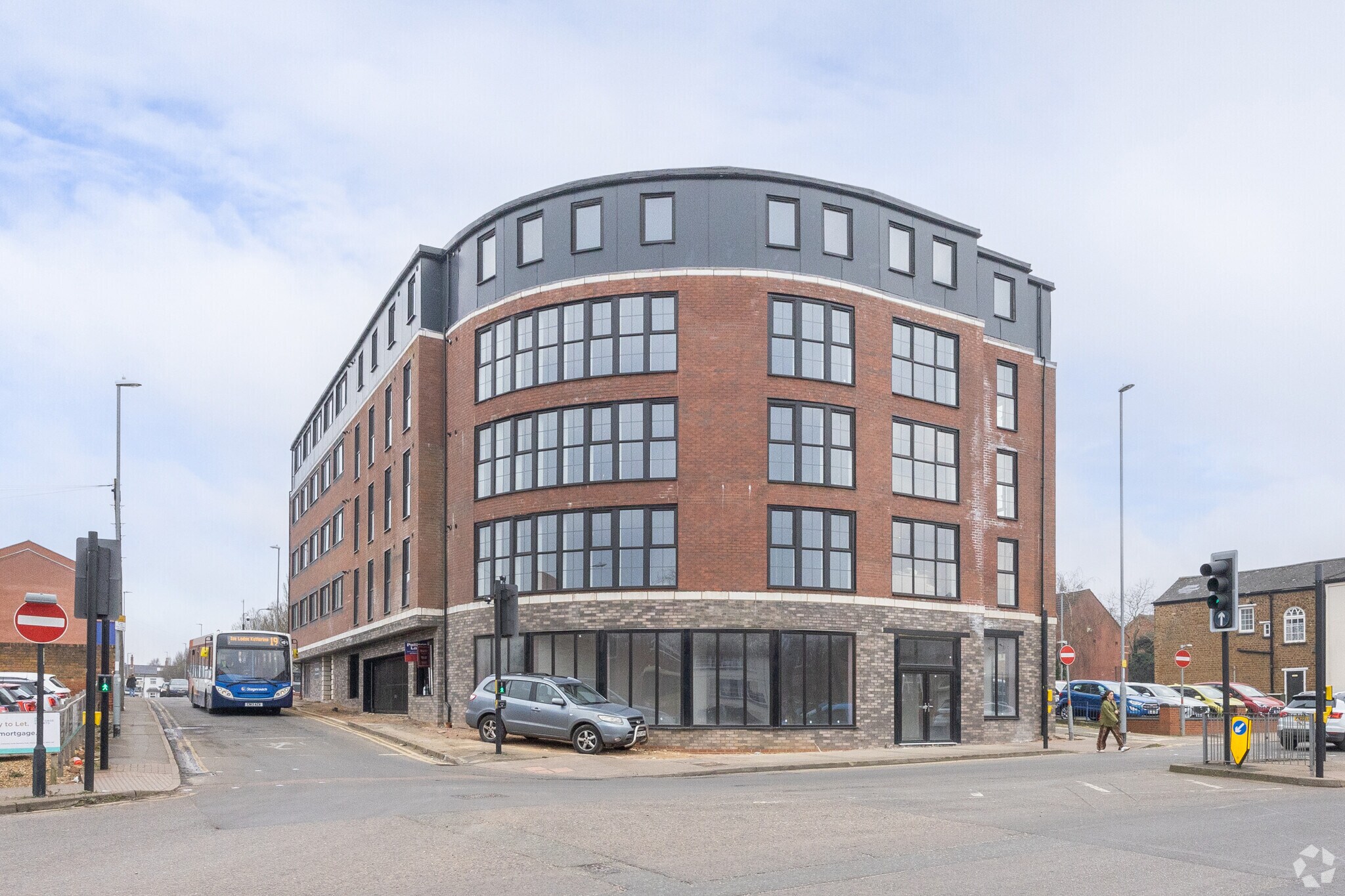 Horsemarket, Kettering for sale Primary Photo- Image 1 of 1