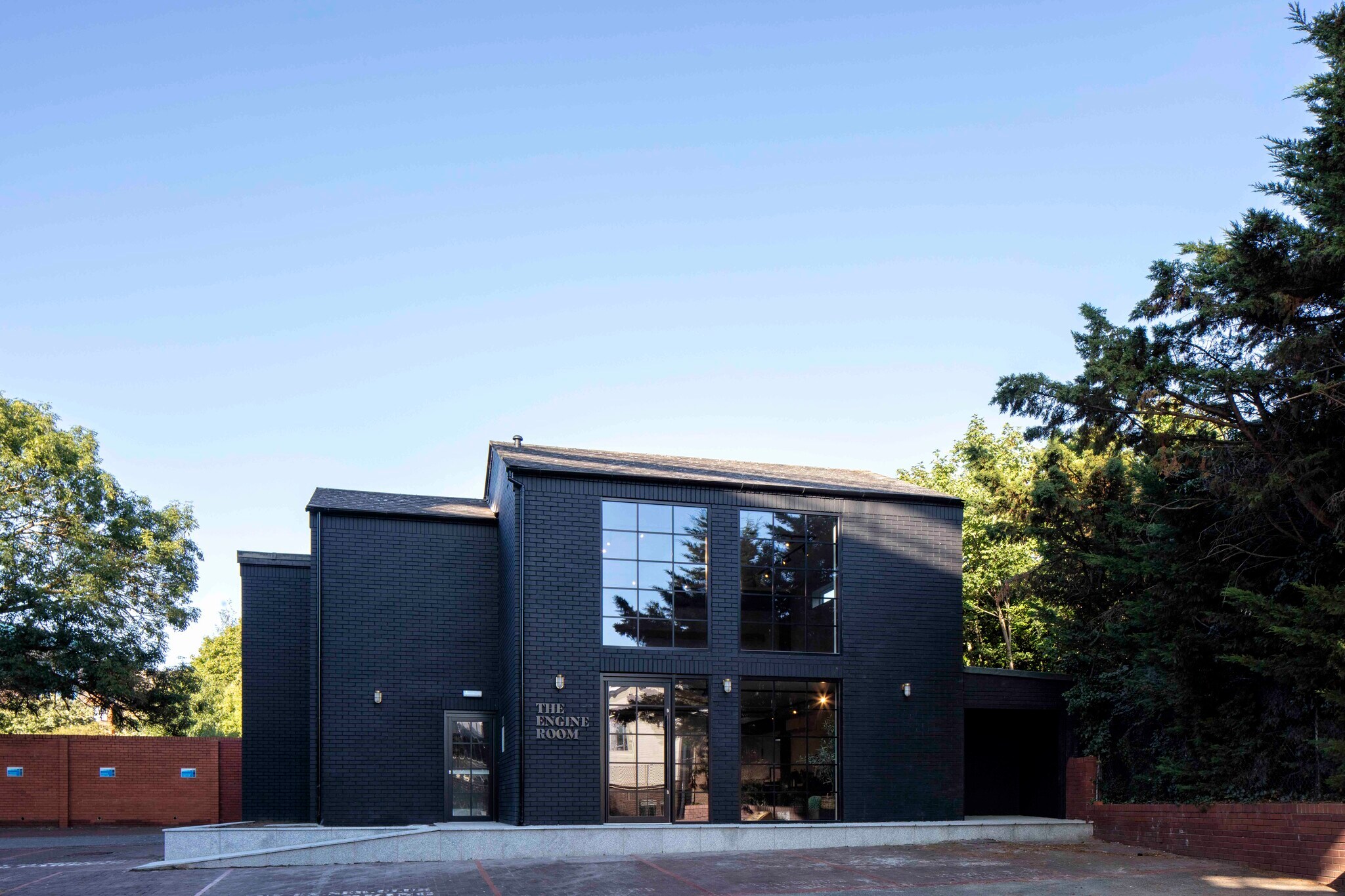 12 Cowley Rd, Uxbridge for sale Building Photo- Image 1 of 1