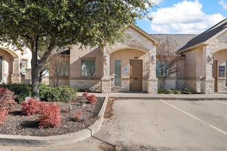 2410 Wycon Dr, Woodway, TX for sale Building Photo- Image 1 of 9