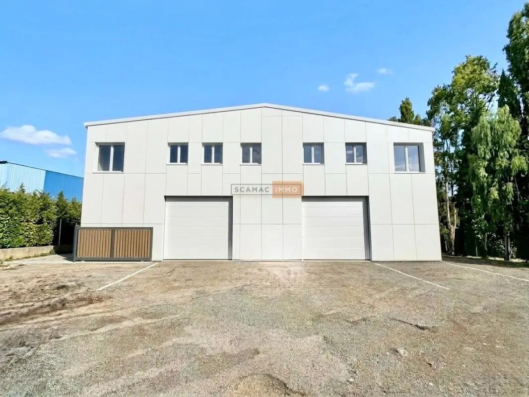 Light Industrial in Le Muy for sale Building Photo- Image 1 of 13