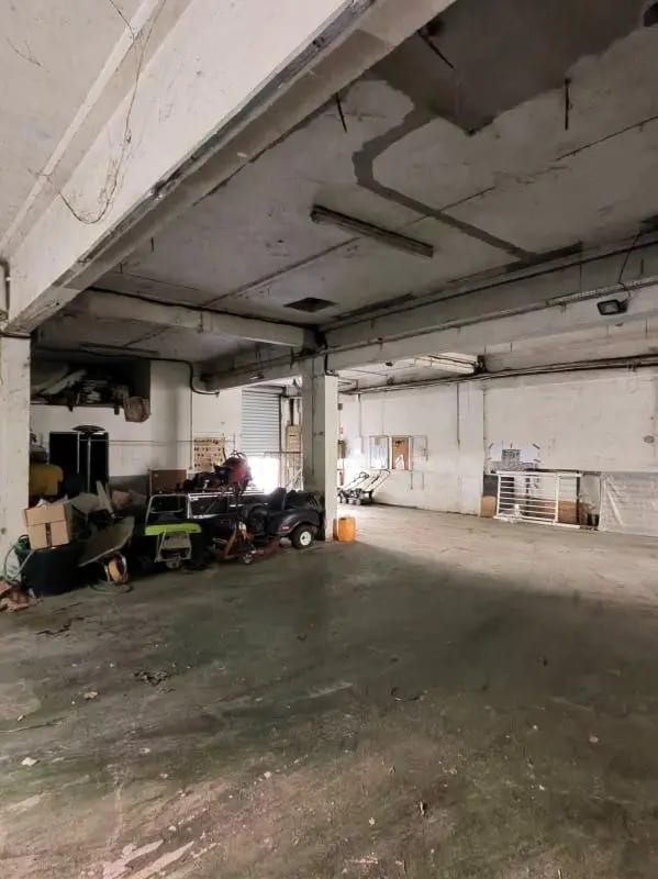 Vente Entrepôt 461 m²