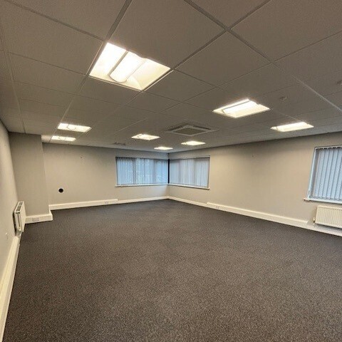 Wetmore Rd, Burton On Trent to rent - Interior Photo - Image 3 of 8