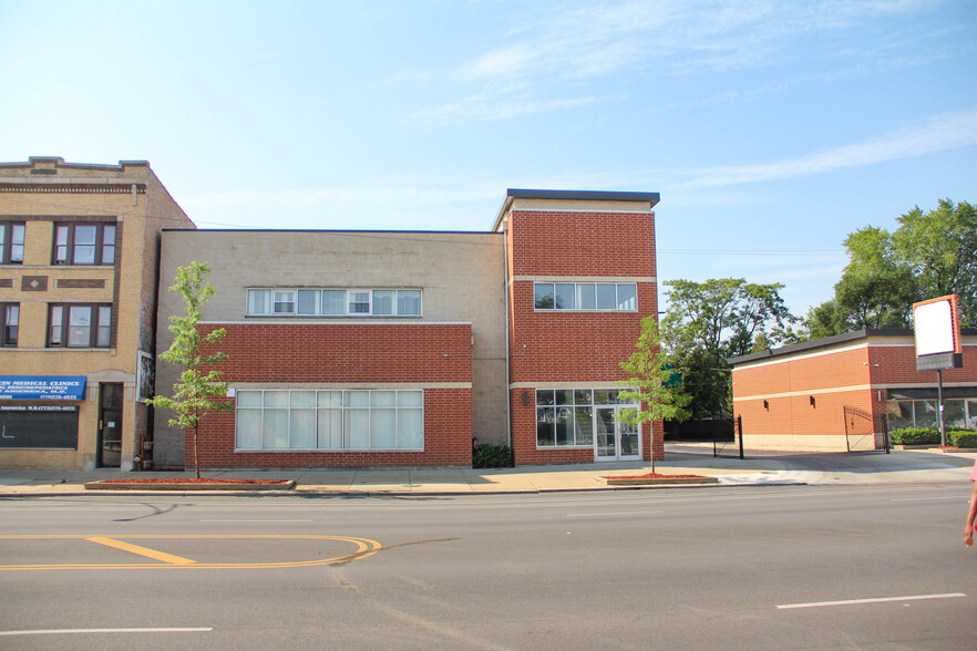 5225-5253 W Madison St, Chicago, IL for sale - Building Photo - Image 2 of 6