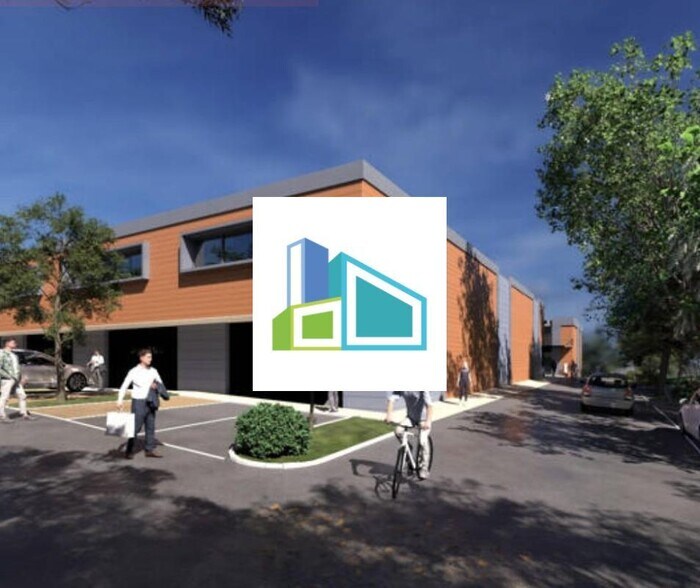 Retail in La Ciotat to rent - Building Photo - Image 1 of 3