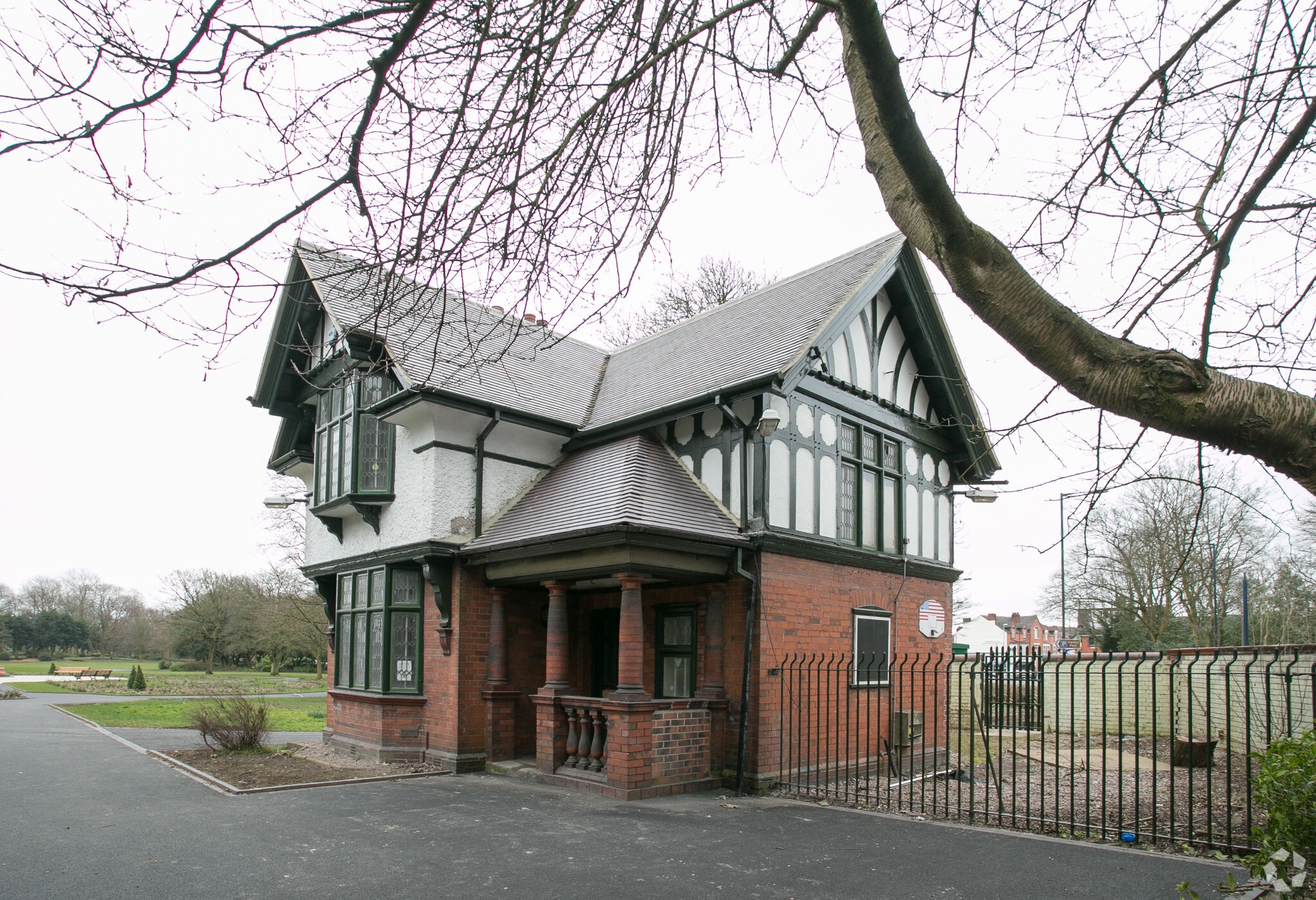 Lodge, Cauldron Park, Stoke Rd, Stoke On Trent for sale Primary Photo- Image 1 of 1