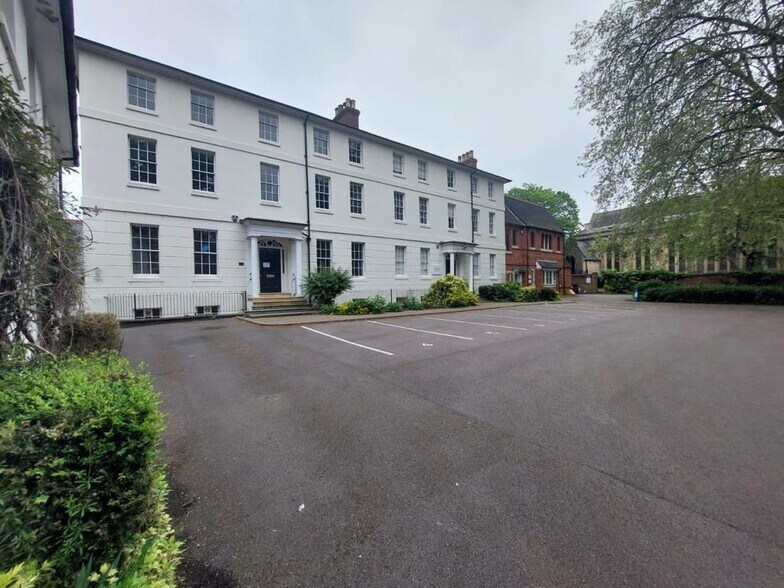 9-11 Bromham Rd, Bedford to rent - Building Photo - Image 2 of 27