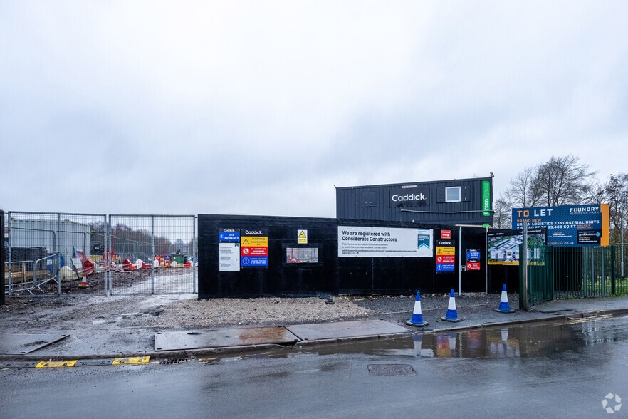 Bath St, Bilston to rent - Primary Photo - Image 1 of 1