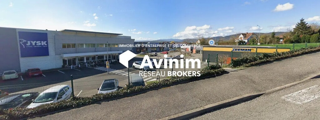 Location Commerce 380 m² - Photo 1