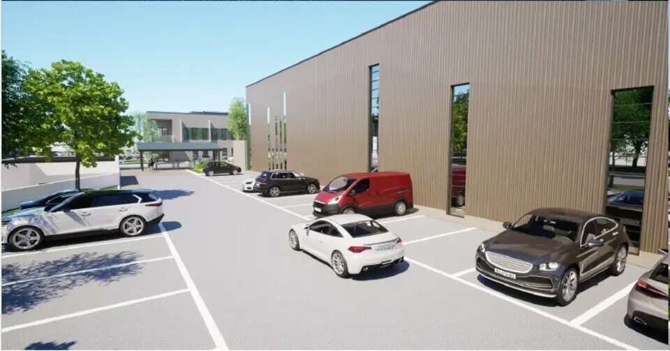 Light Industrial in Mions to rent Building Photo- Image 1 of 12