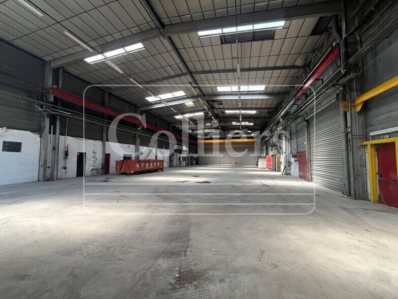 Industrial in Aubagne to rent - Interior Photo - Image 3 of 8