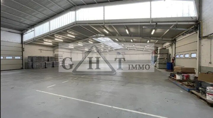 Light Industrial in Lagny-sur-Marne to rent Building Photo- Image 1 of 5