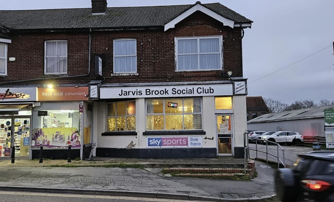 More details for Crowborough Hl, Crowborough - Retail for Sale