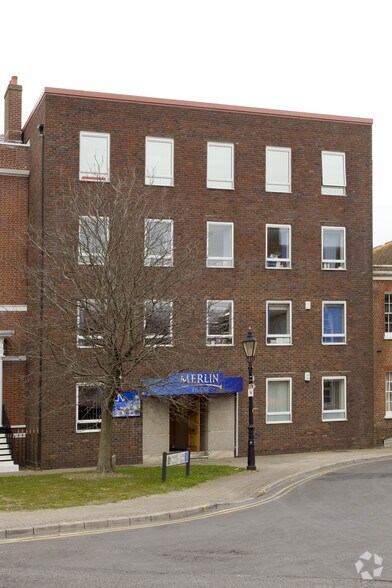 3 Market Clos, Poole for sale - Primary Photo - Image 1 of 1