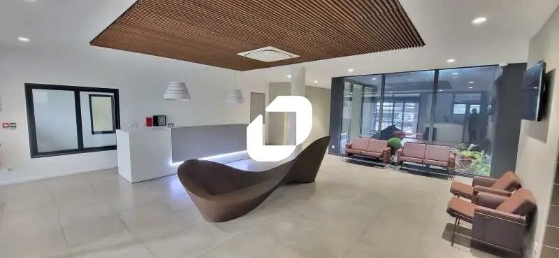 Office in Mérignac to rent - Building Photo - Image 2 of 20