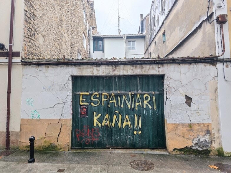 Kalea Contracalle, Irun, Guipúzcoa for sale - Building Photo - Image 3 of 3