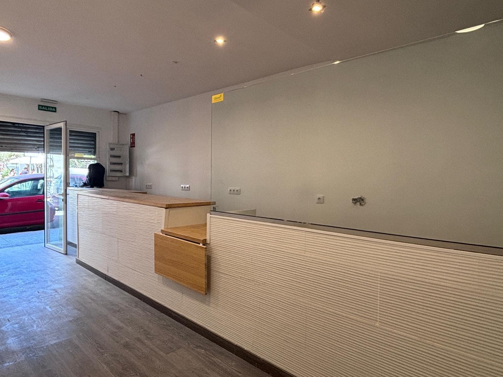 Calle Miño, 12, Sevilla, Sevilla to rent Building Photo- Image 1 of 44