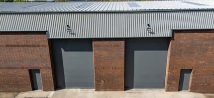 Units 2-13 Armley Rd, Leeds to rent Building Photo- Image 1 of 4