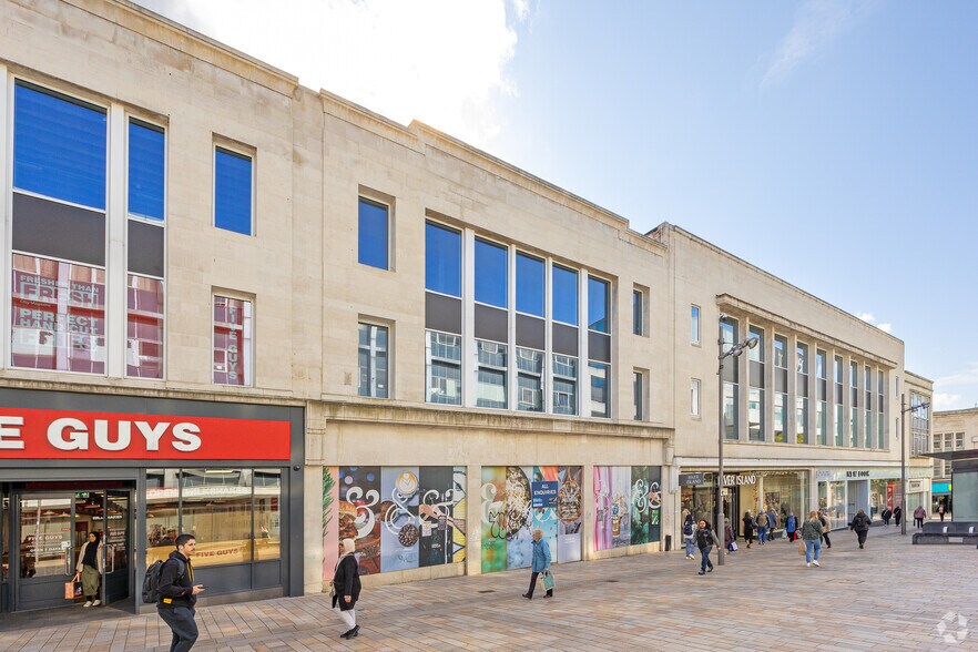 9-15 The Moor, Sheffield to rent - Building Photo - Image 2 of 2