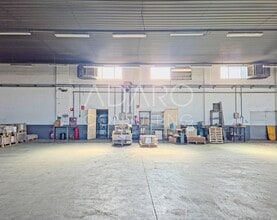 Industrial in Fuenlabrada, Madrid to rent Interior Photo- Image 2 of 10