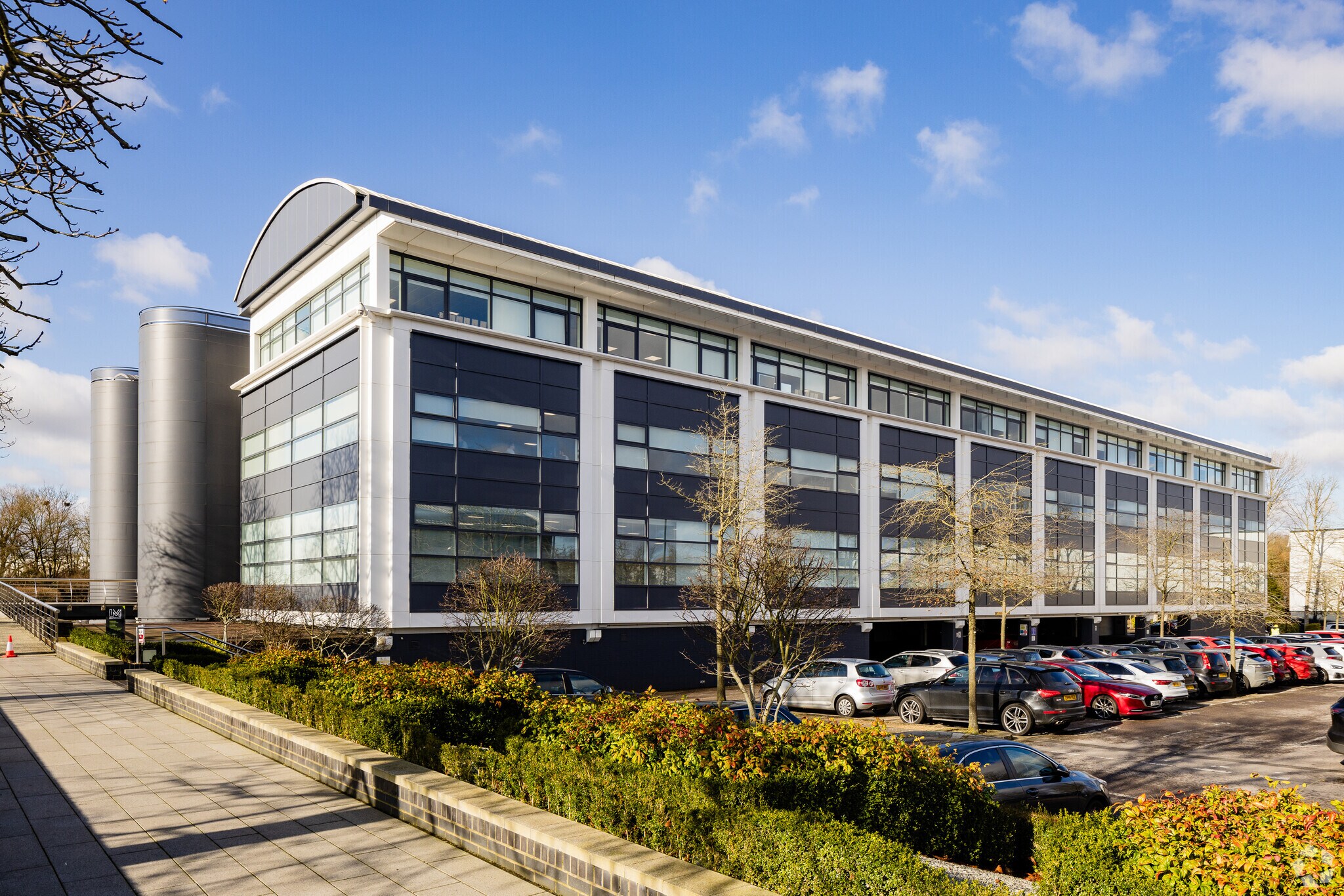 Imperial Way, Reading for sale Primary Photo- Image 1 of 1