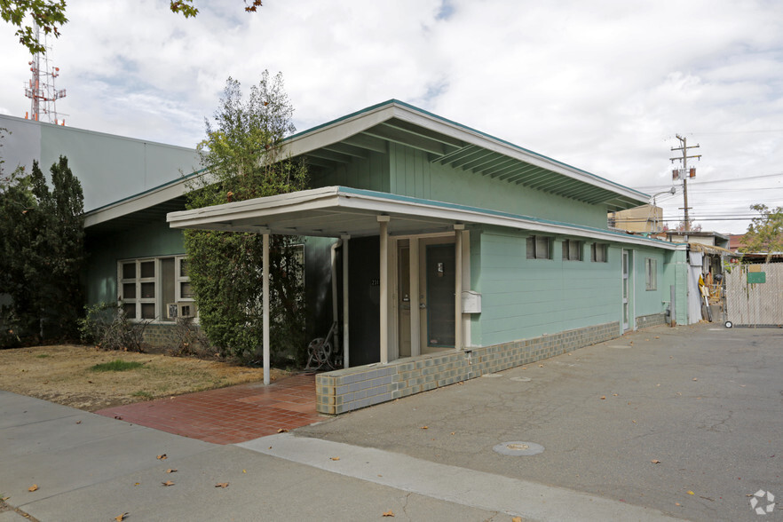 2311 S St, Sacramento, CA for sale - Primary Photo - Image 3 of 3