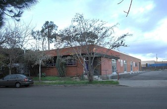 5543 Riverton Ave, North Hollywood, CA for sale Primary Photo- Image 1 of 1