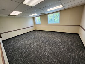 100-600 Aaron Ct, Kingston, NY for rent Interior Photo- Image 1 of 1