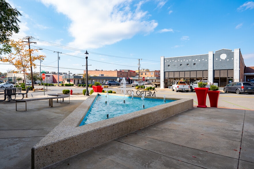 1023 Main St, Conway, AR to rent - Building Photo - Image 3 of 12