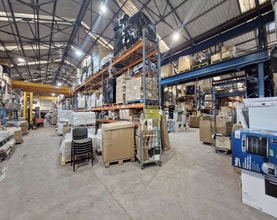 Blast Ln, Sheffield to rent Interior Photo- Image 1 of 2