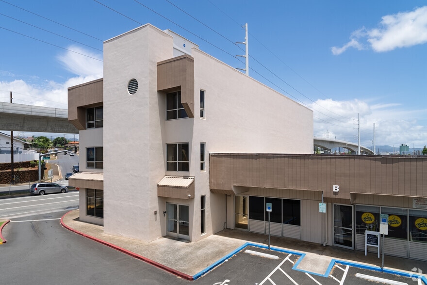 719 Kamehameha Hwy, Pearl City, HI for sale - Primary Photo - Image 1 of 5