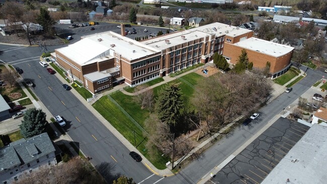 More details for 115 NW State St, Pullman, WA - Office for Auction