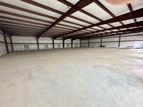 Medina Base Road, San Antonio, TX for rent Building Photo- Image 1 of 1