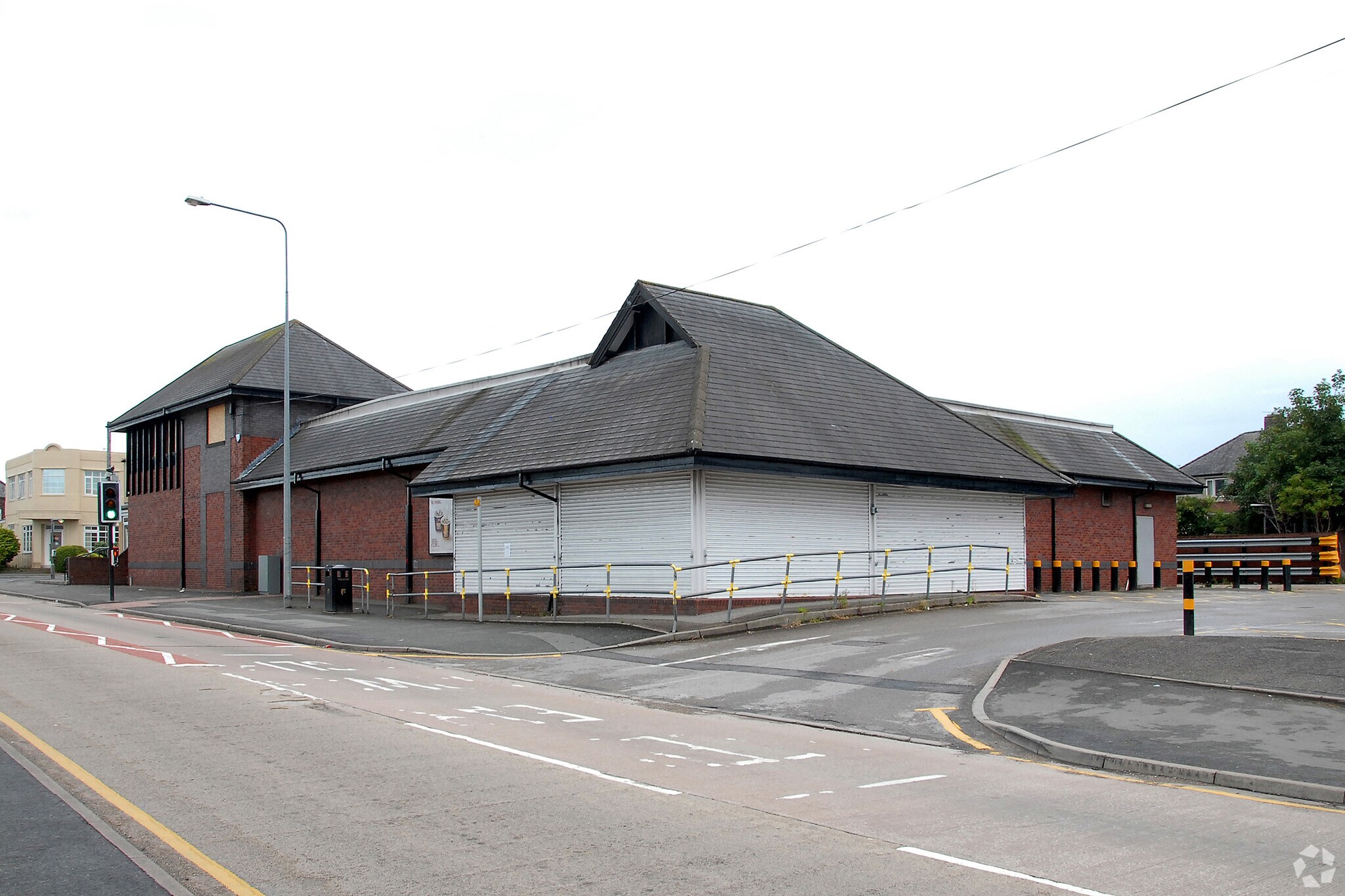 44 Chester Rd, Flint for sale Primary Photo- Image 1 of 1