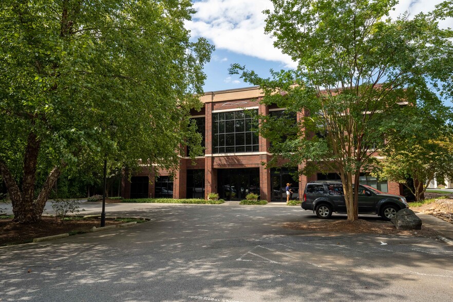 403 Gilead Rd, Huntersville, NC for sale - Building Photo - Image 3 of 12