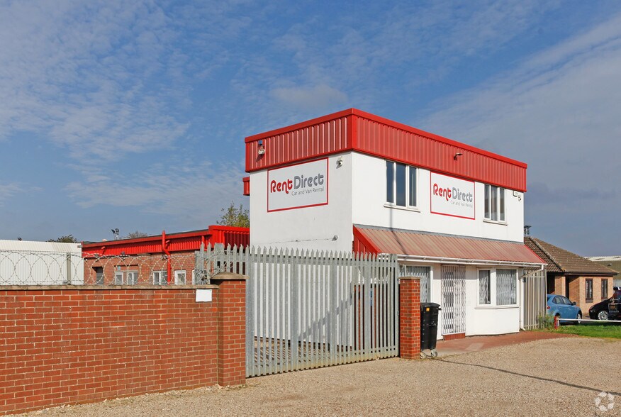 Fengate St, Peterborough for sale - Primary Photo - Image 1 of 1