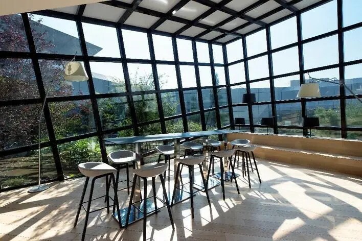 Office in Puteaux to rent - Building Photo - Image 3 of 32