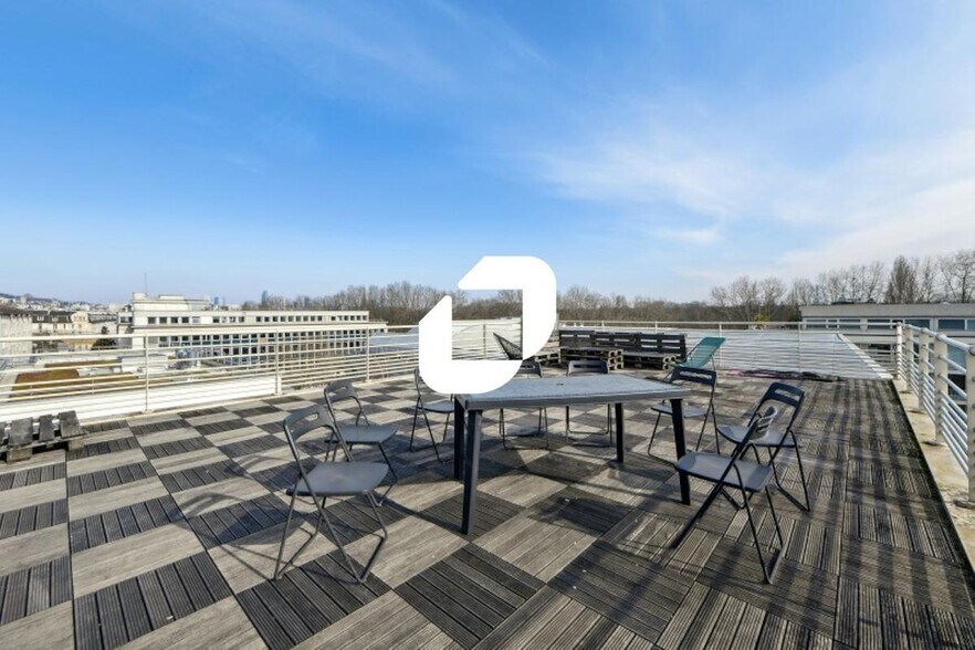 Office in Saint-Cloud to rent - Building Photo - Image 2 of 14