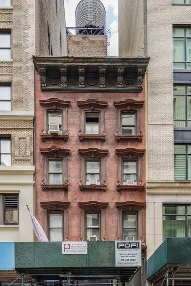 7 W 24th St, New York, NY for sale - Building Photo - Image 1 of 27