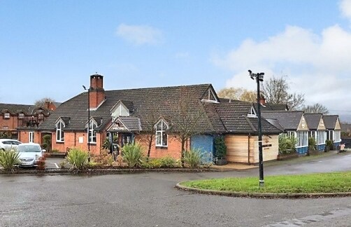 Glen Rise, Oadby for sale Primary Photo- Image 1 of 1